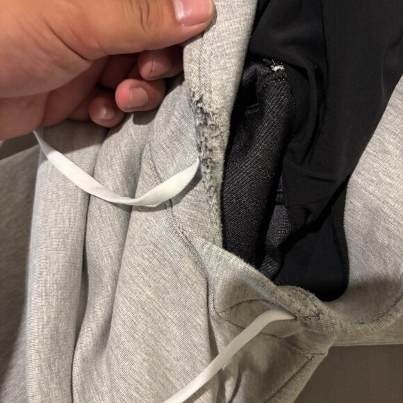 Lululemon City Sweat Hoodie Heathered Ultra Light Grey Gym Workout Training - Picture 6 of 6